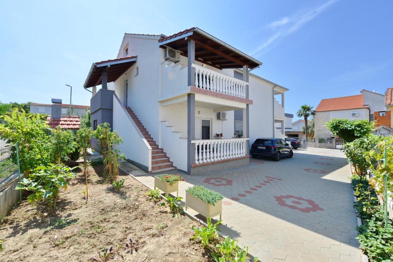 Apartmani L&R Бибинье Экстерьер фото